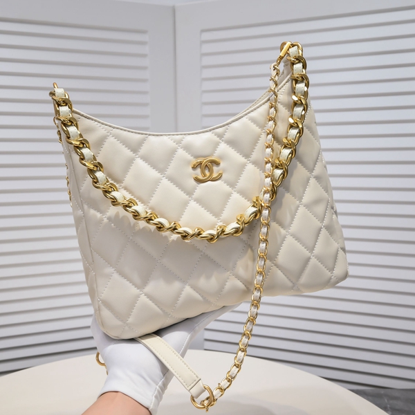 シャネルバッグ細部ディテール